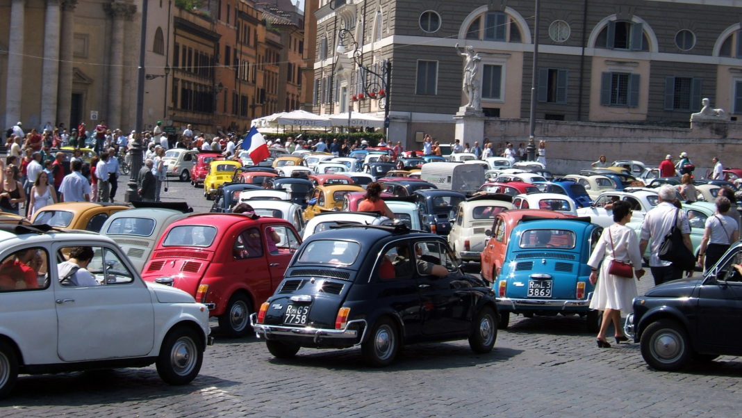 Rome Fiat 500, driving in Italy